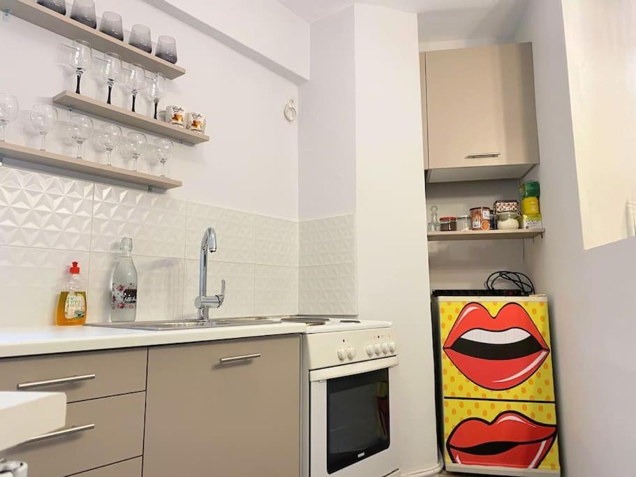 Brand New Modern Street-Style Studio /City Center Αθήνα Εξωτερικό φωτογραφία